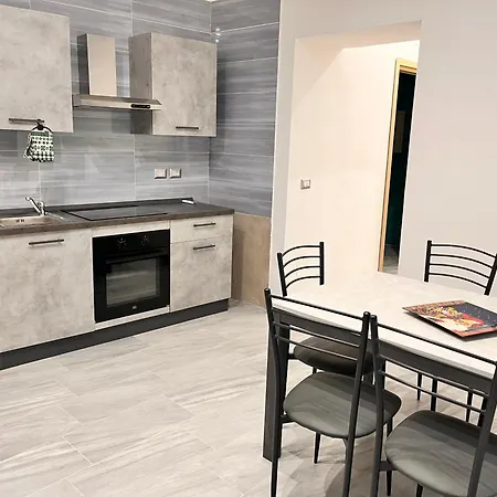 Orefici Maison 2 Nápoly